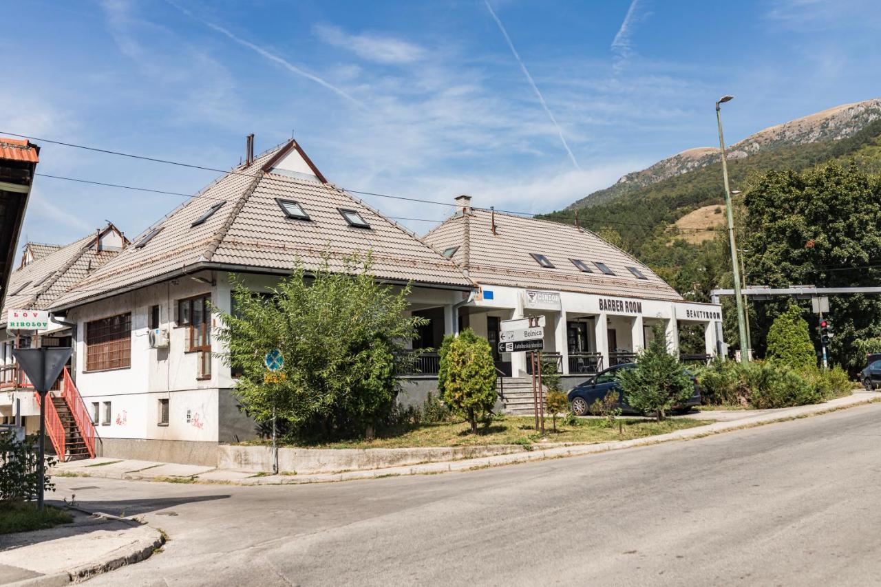 Downtown Apartment Travnik Exterior foto